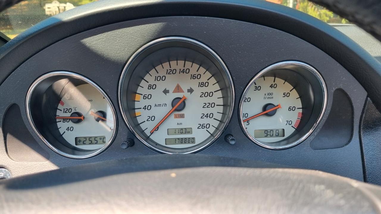 Mercedes-benz SLK 200 cat 2000 Leggi testo