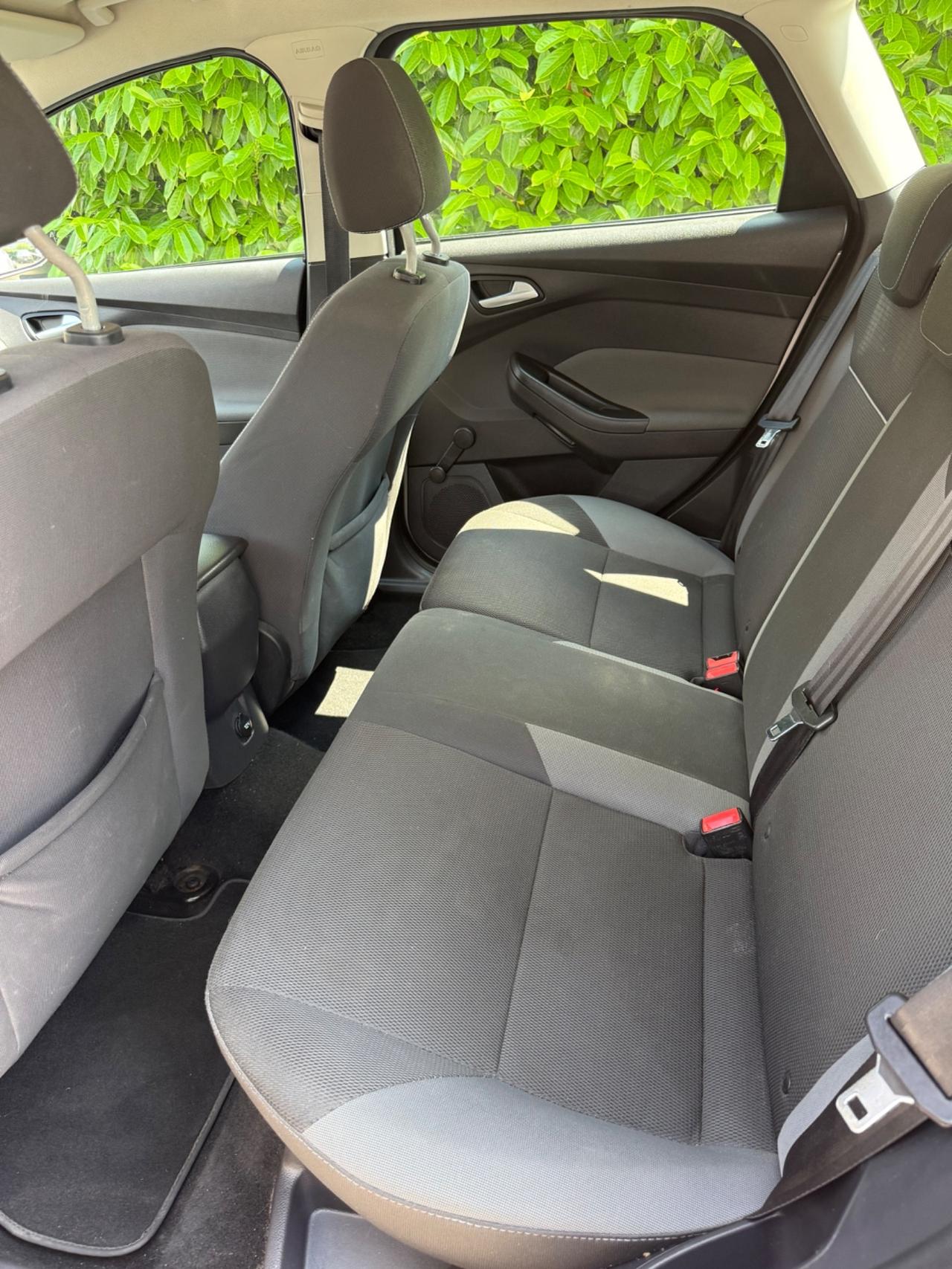 Ford Focus 2.0 TDCi 115 CV Powershift Titanium