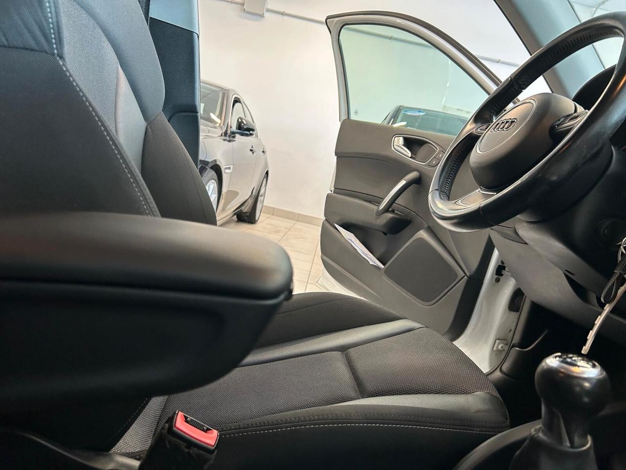 Audi A1 SPB AMBITION 1.6 TDI 90 CV 5mt