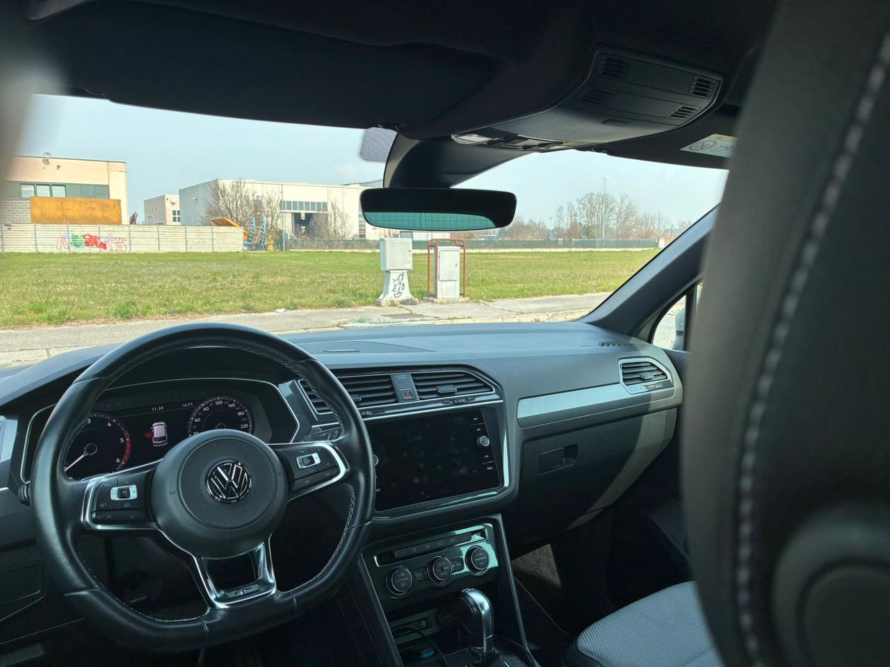 Tiguan 2.0 TDI SCR DSG 4MOTION Advanced BMT R-line