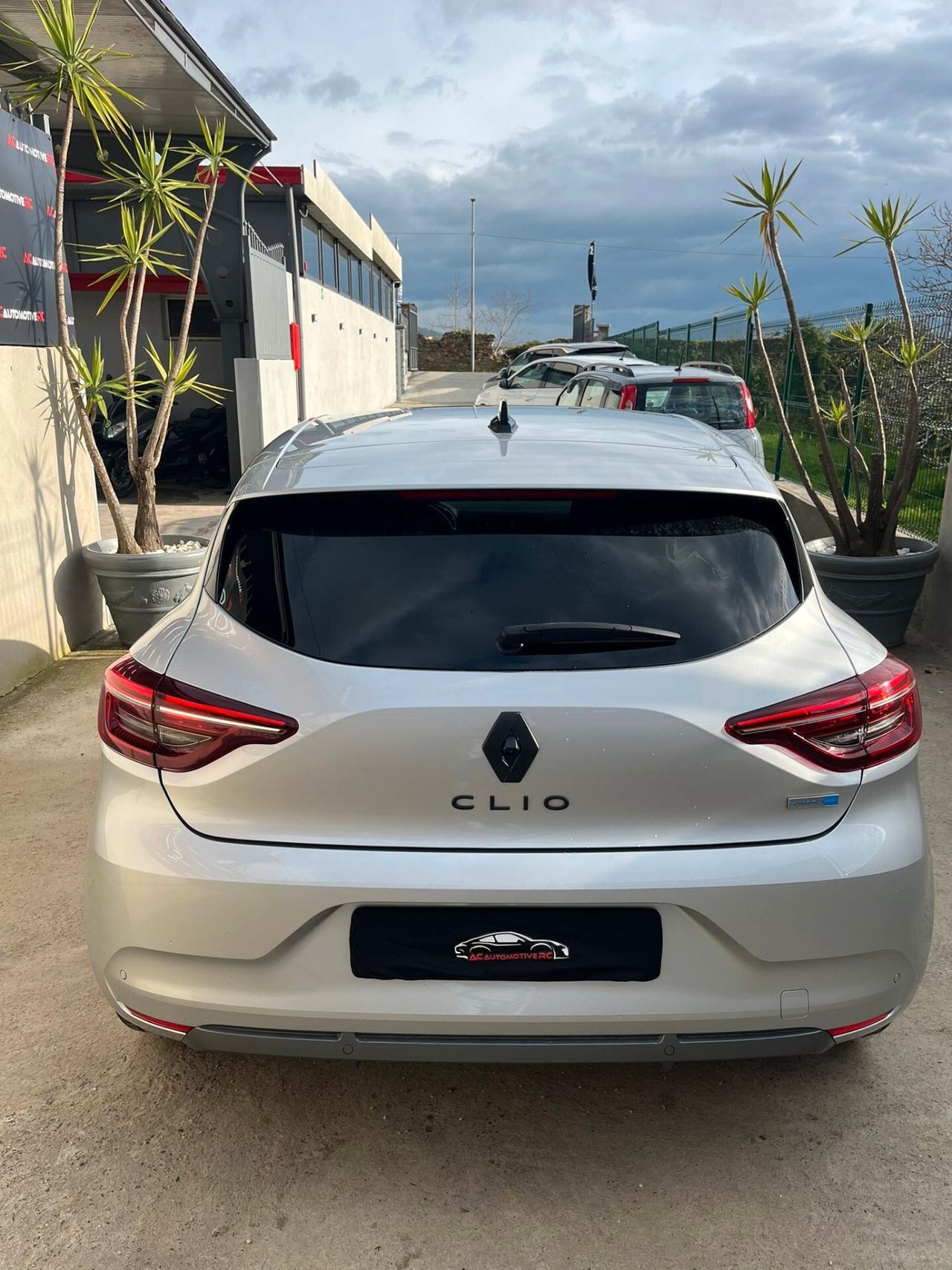 Renault Clio Full Hybrid E-Tech 140 CV 5 porte R.S. Line