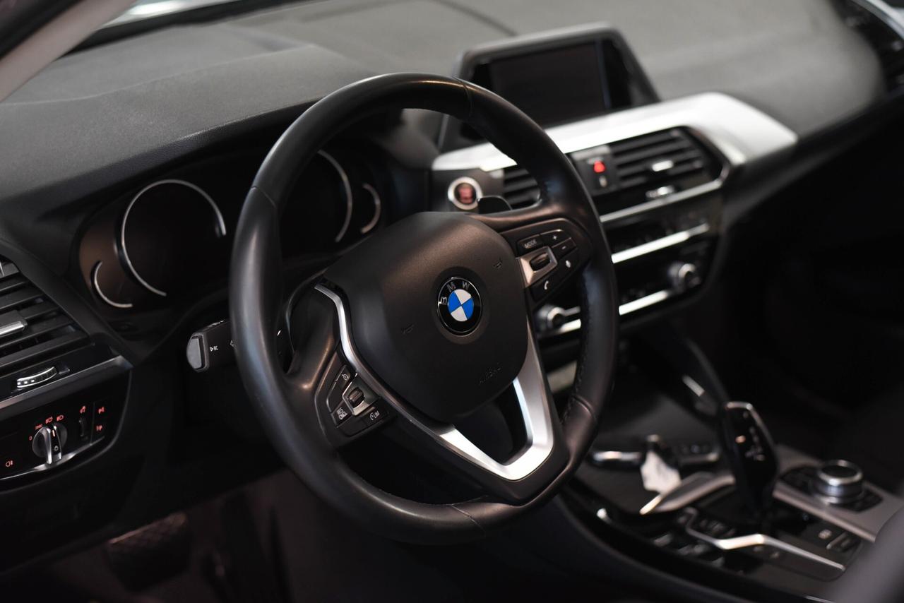 Bmw X4 xDrive20d