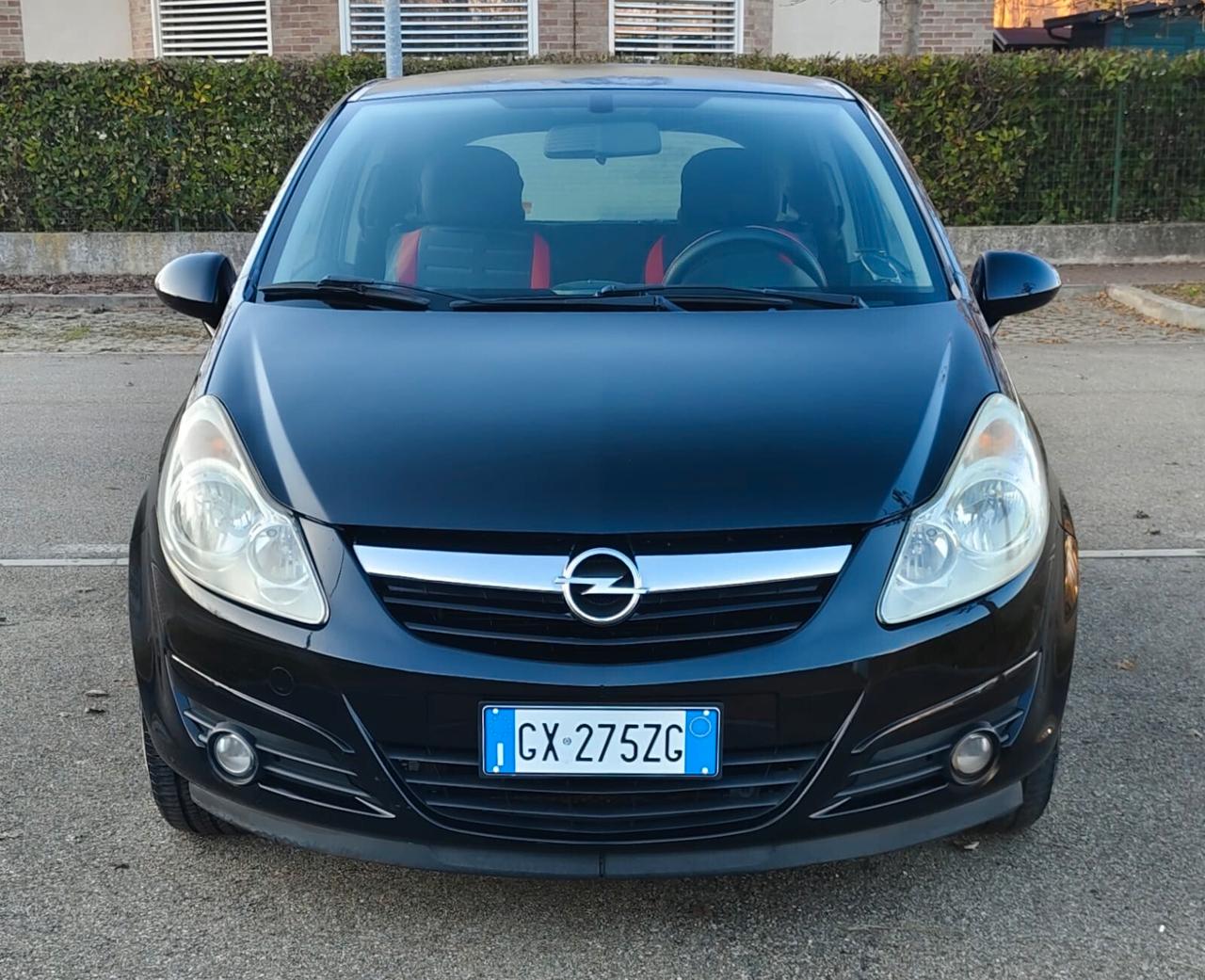 Opel Corsa 1.2 3 porte Sport