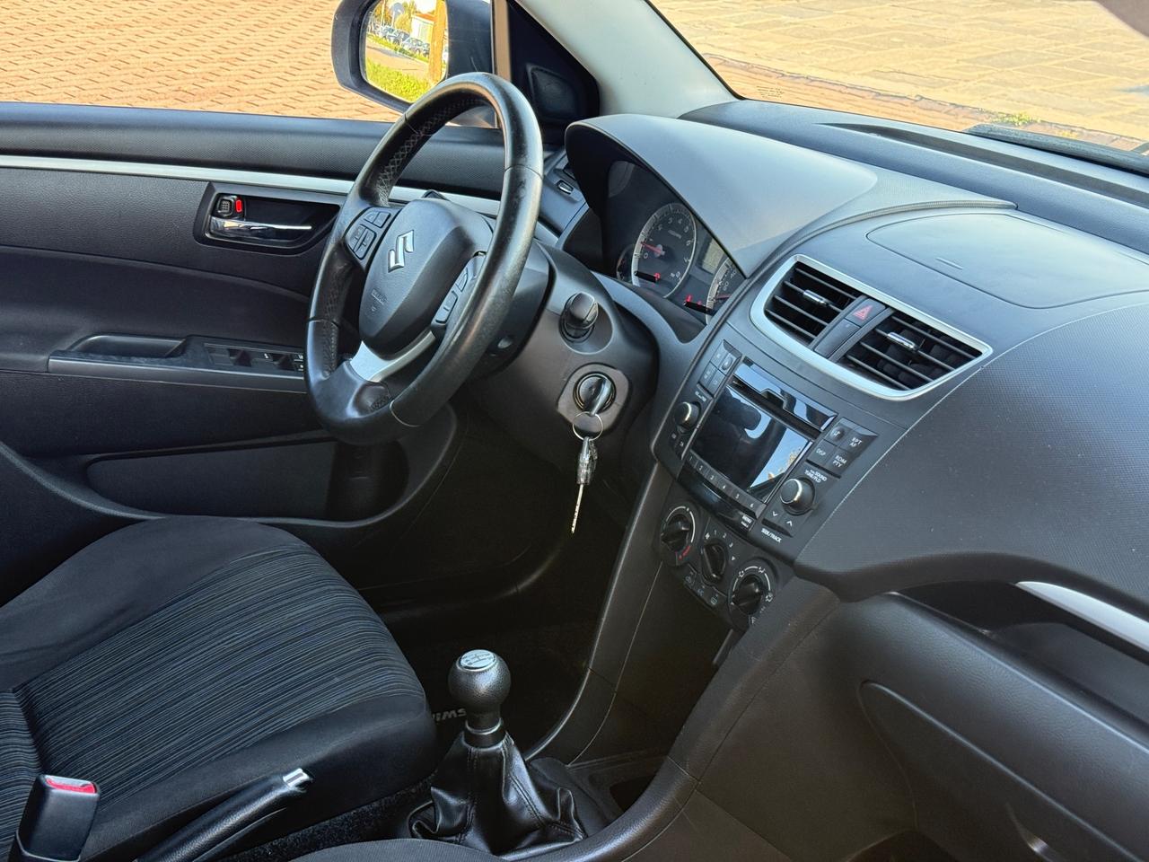 Suzuki Swift 1.2 Dualjet 4WD 5 porte B-Road Bi-Color S&S