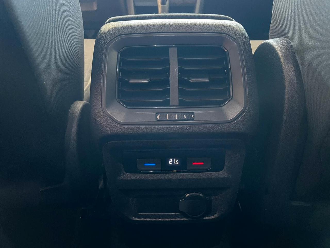 VOLKSWAGEN TIGUAN 2.0TDI ELEGANCE 150cv DSG