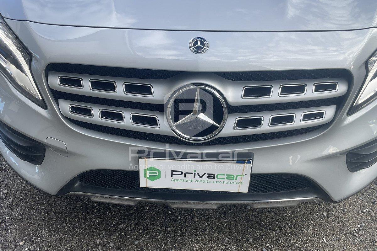 MERCEDES GLA 200 d Automatic 4Matic Premium