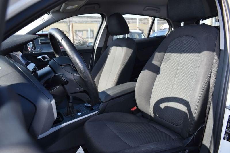 BMW Serie 1 118i 5p. Business Advantage