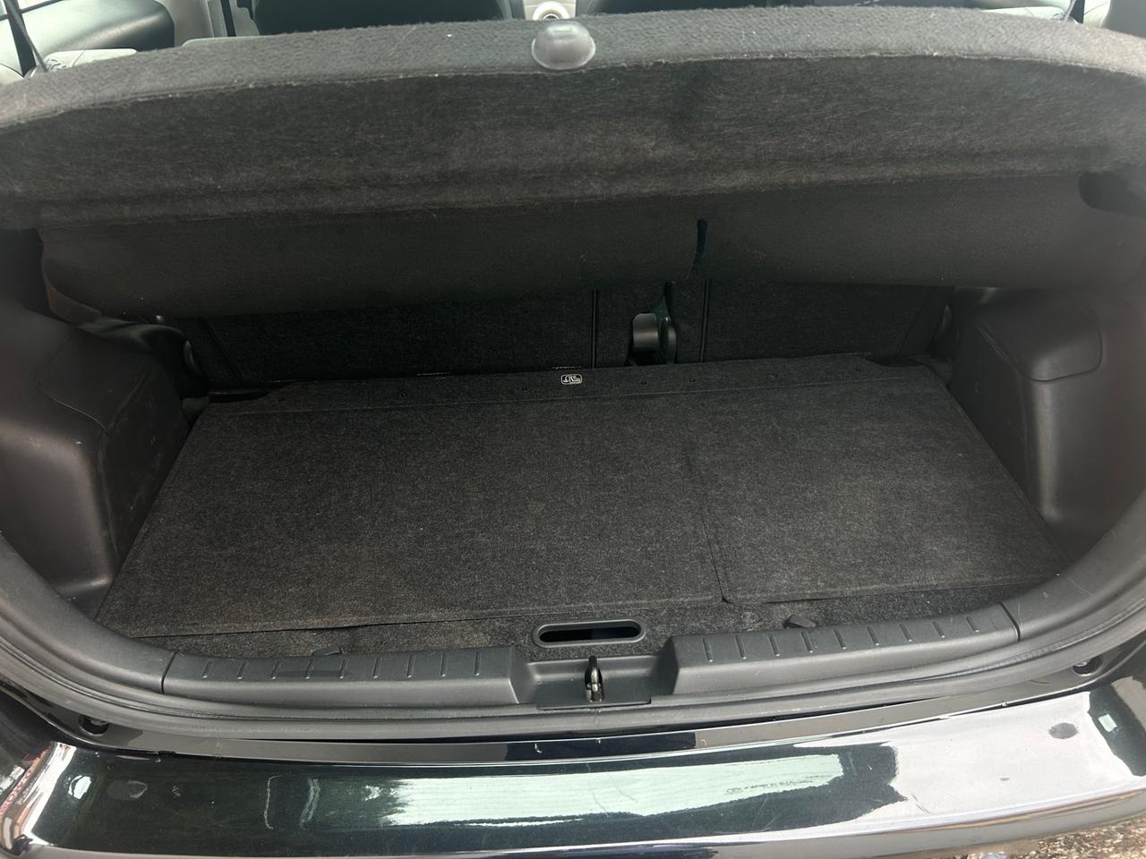Toyota Yaris 1.0 3 porte Sol
