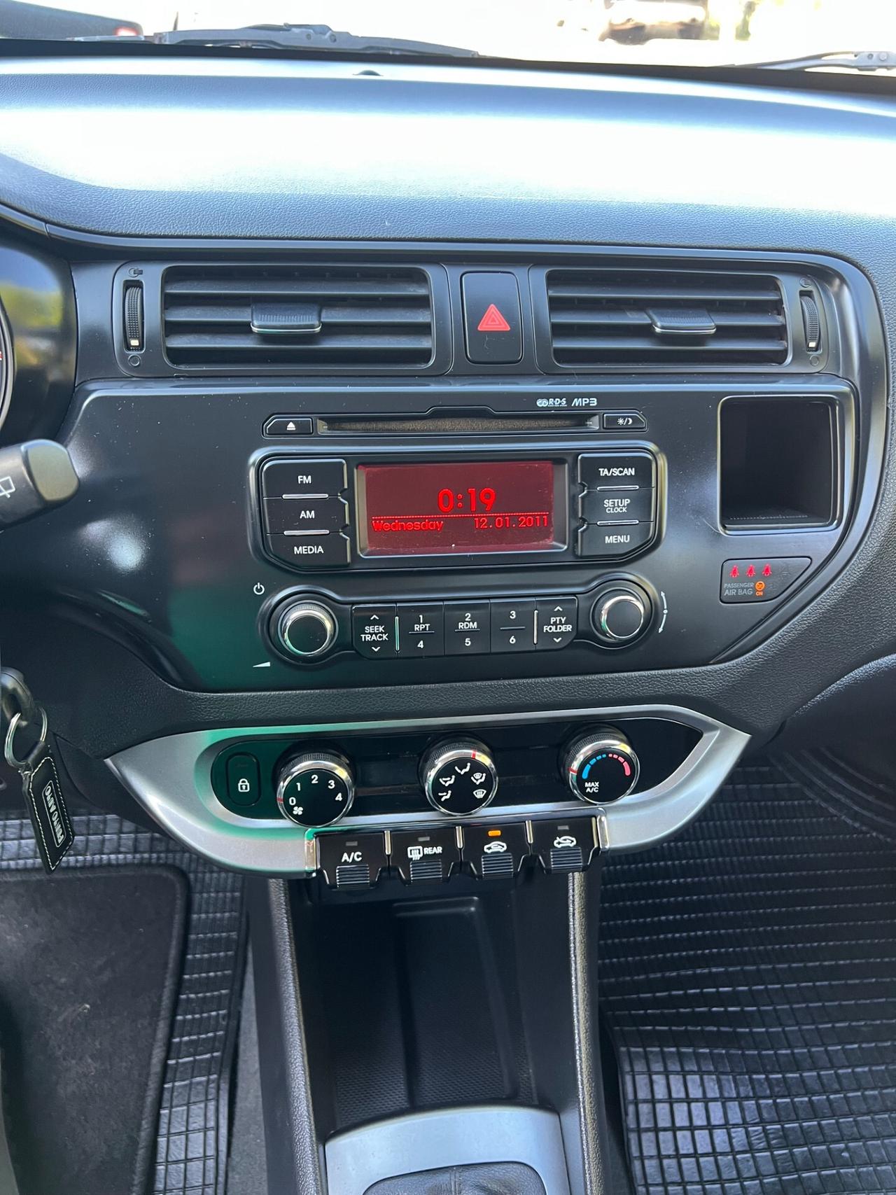 Kia Rio 1.2 CVVT 5p. ECO GPL Active 2014