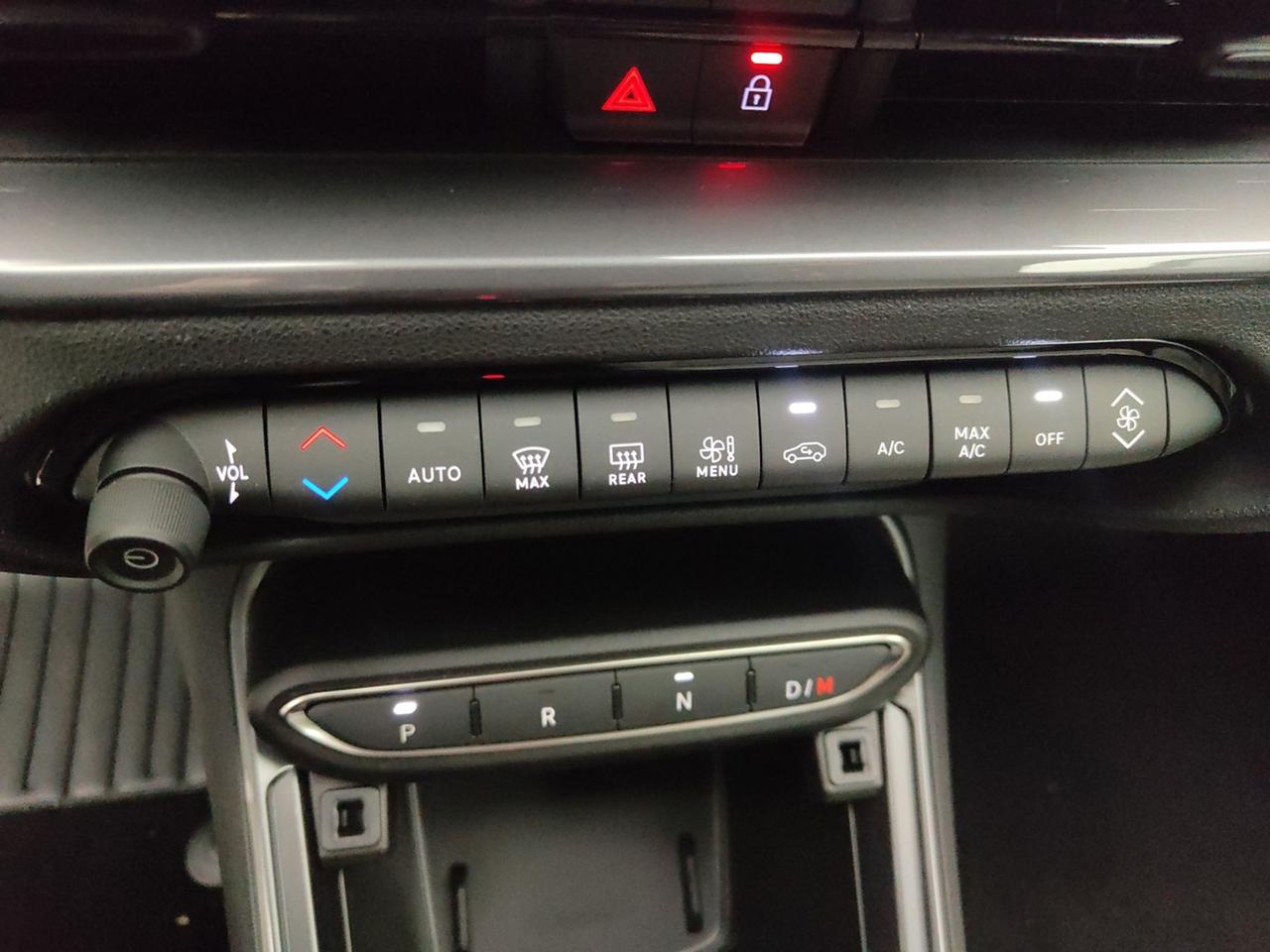 FIAT 600 IV 2023 1.2 MHEV 110CV DCT LA PRIMA