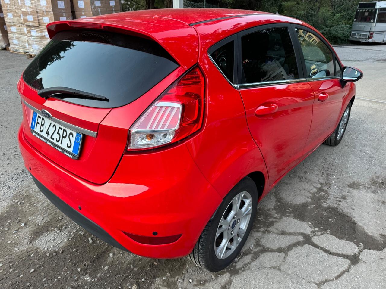 Ford Fiesta 1.2 60CV 5 porte NEOPATENTATI