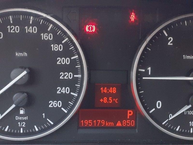 BMW X1 sDrive 18d AUTOMATICA-1°PROP GARANZIA