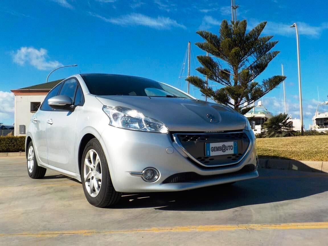 Peugeot 208 1.4 e-HDi 68 CV S&S robotizzato 5 porte Active