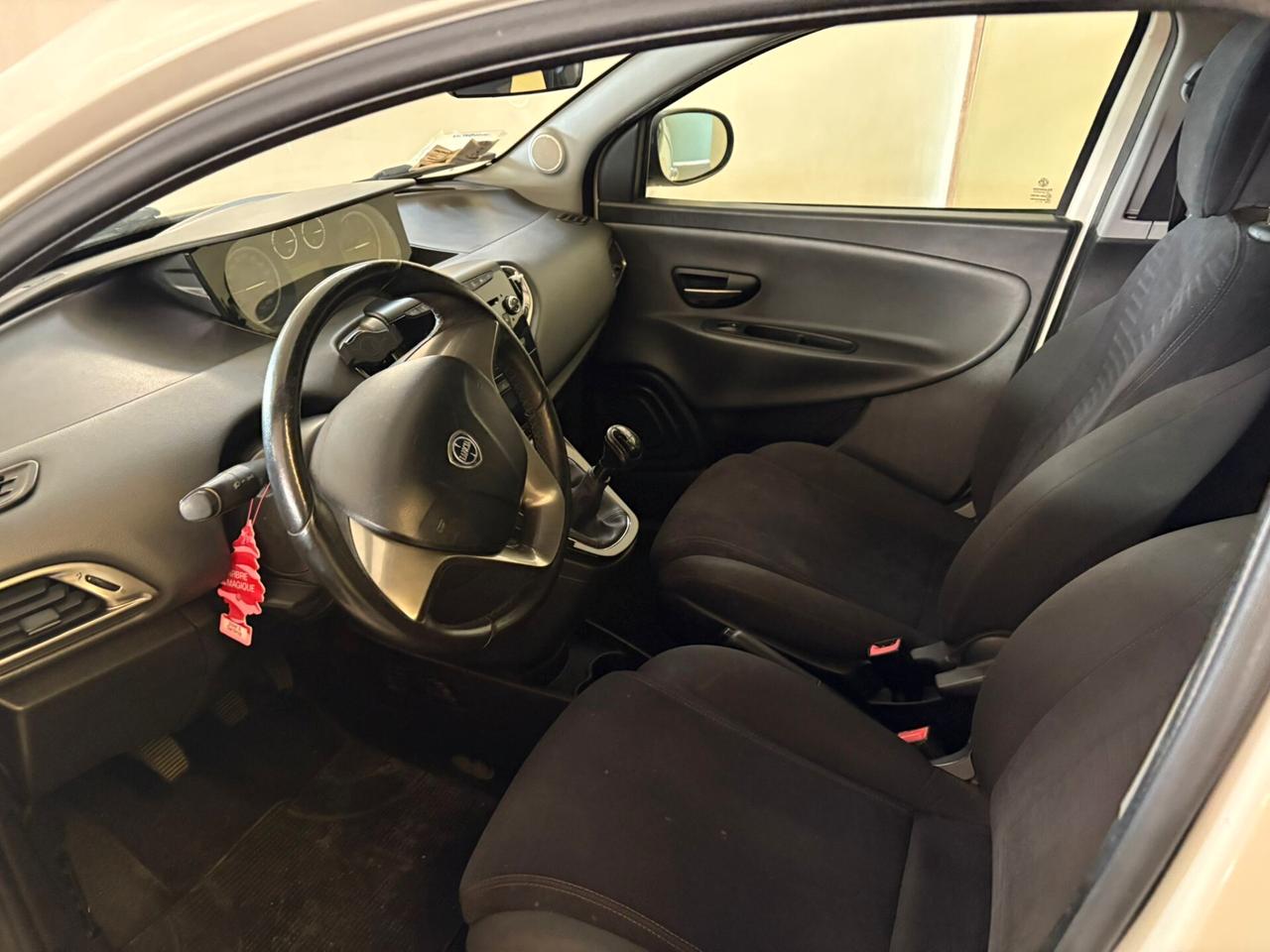 Lancia Ypsilon 1.3 MJT 16V 95 CV 5 porte S&S Platinum