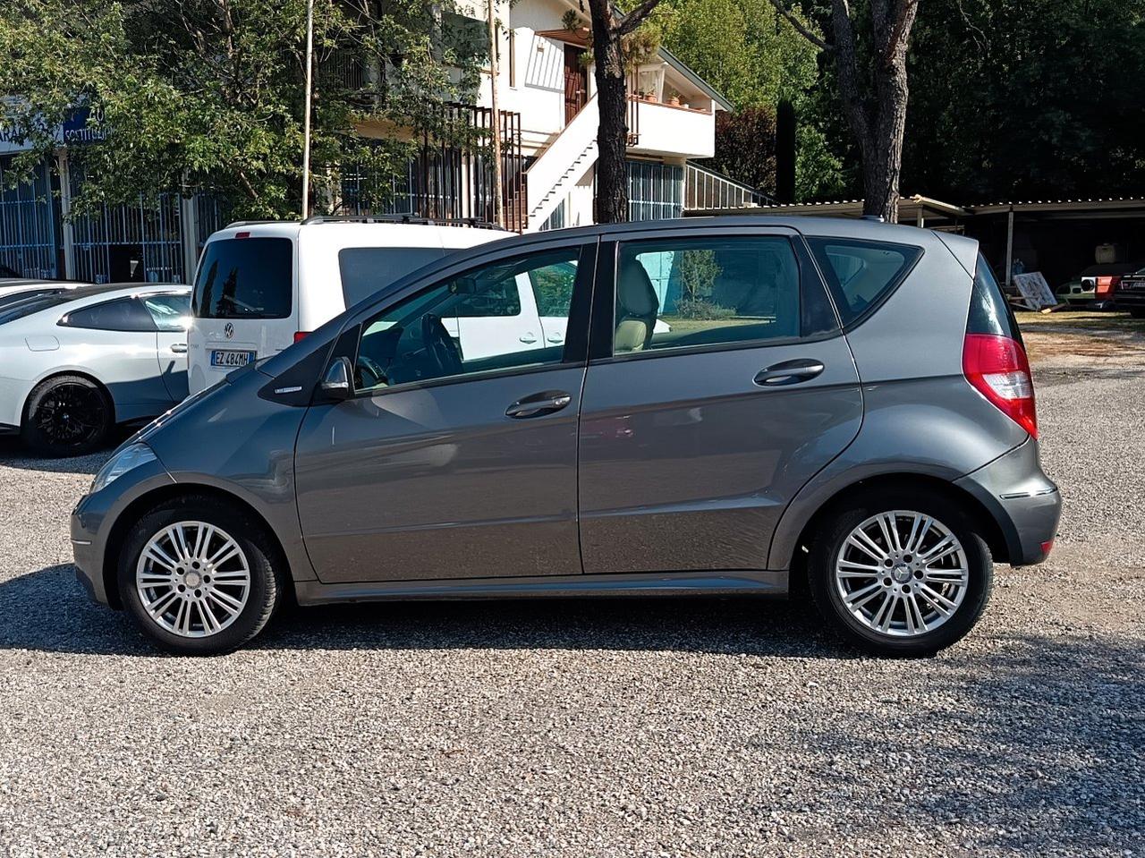 Mercedes A 160 BlueEfficiency Elegance