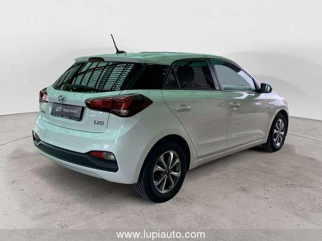 Hyundai i20 1.2 mpi Connectline 75cv 5p