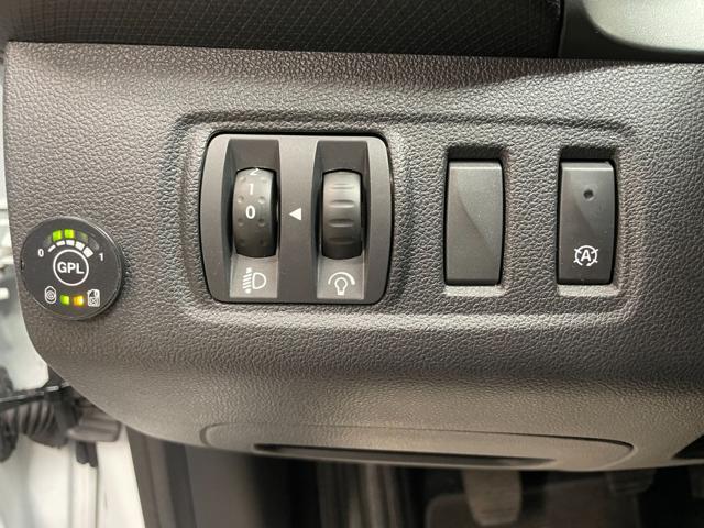 RENAULT Clio TCe 12V 90 CV GPL 5 porte Business