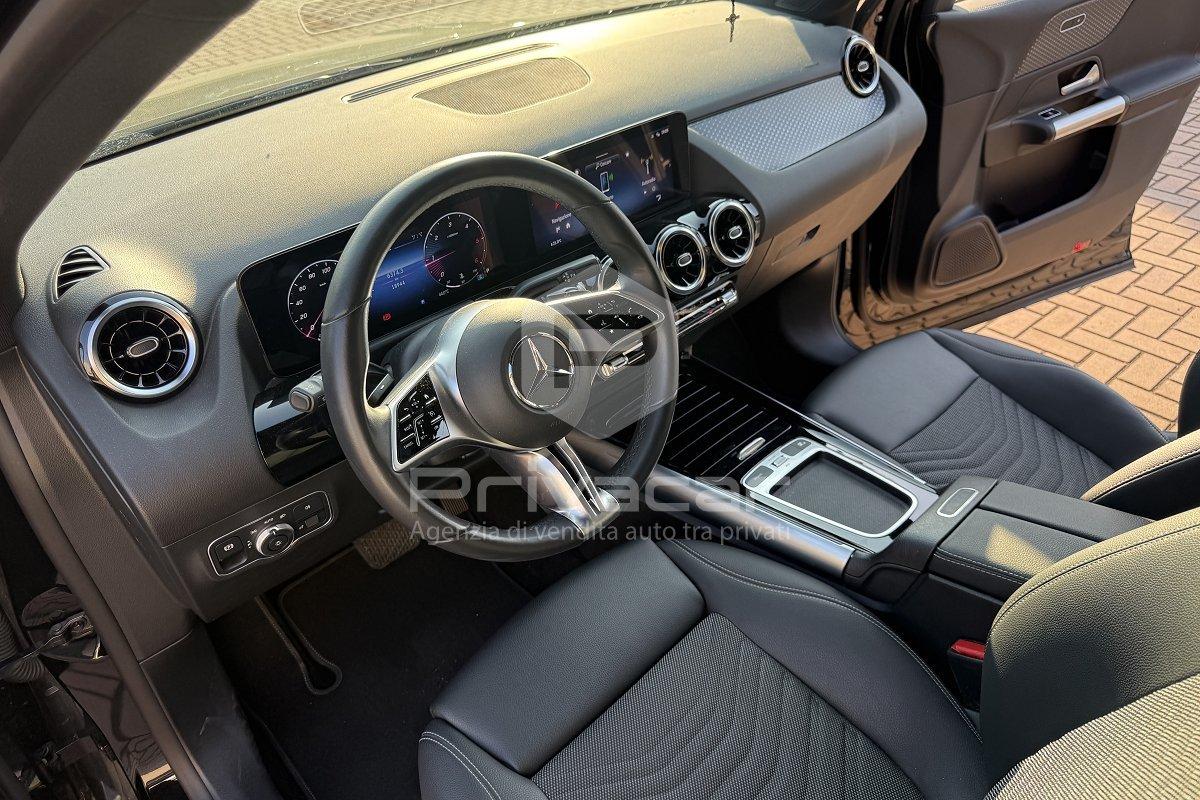 MERCEDES GLA 180 d Automatic Progressive Advanced