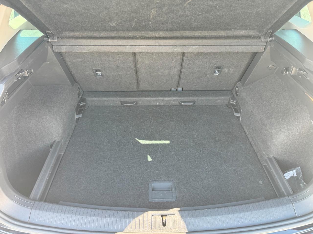 Volkswagen Tiguan 2.0 TDI SCR DSG