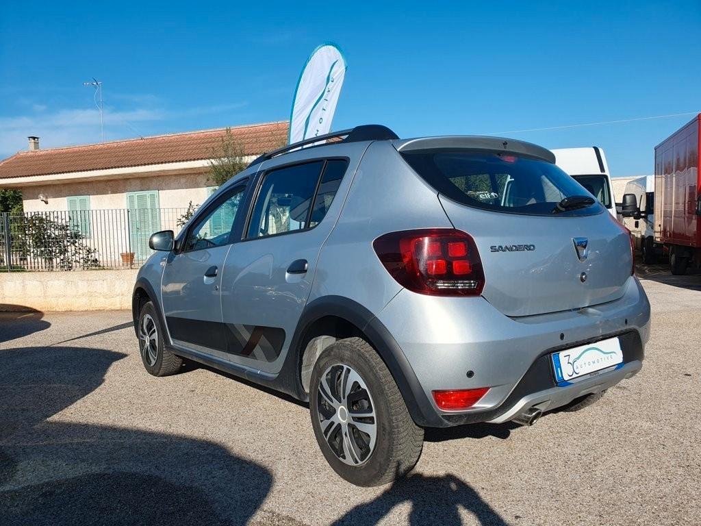 Dacia Sandero Stepway 1.5 Blue dCi 95 CV Comfort