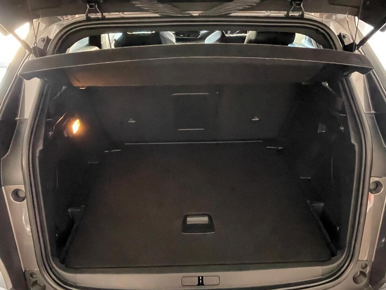 Peugeot 3008 BlueHDi 130 S&S EAT8 Allure Pack