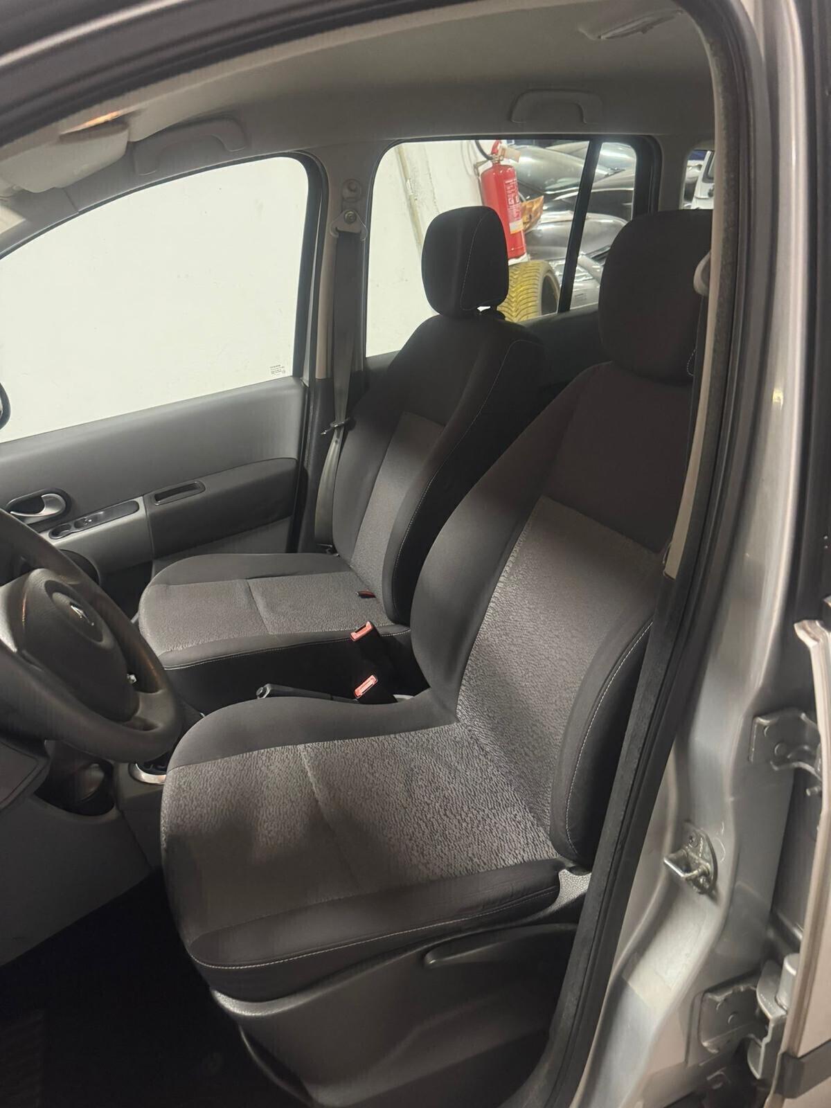 Renault Modus 1.2 16V Dynamique