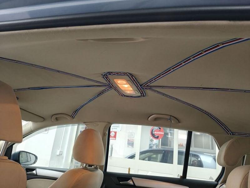 Volkswagen Golf Golf 5p 1.6 tdi Highline