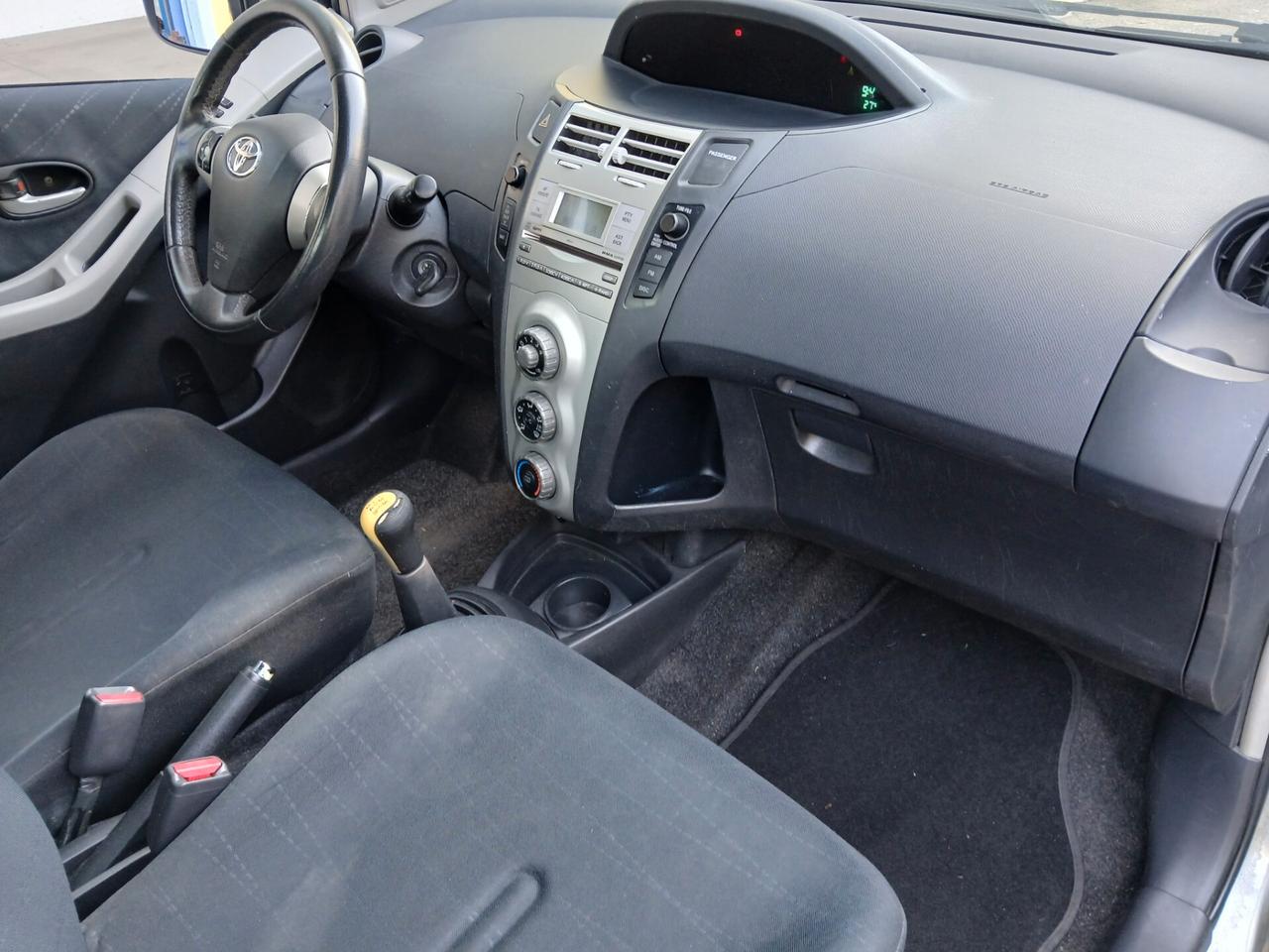 Toyota Yaris OK NEOPATENTATI 4 CILINDRI