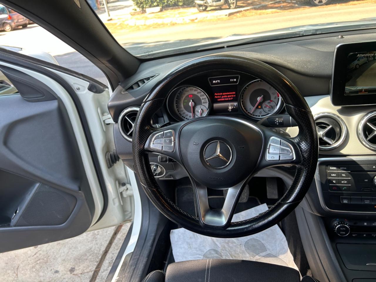 Mercedes-benz GLA 220D Automatica 4Matic Premium 177cv