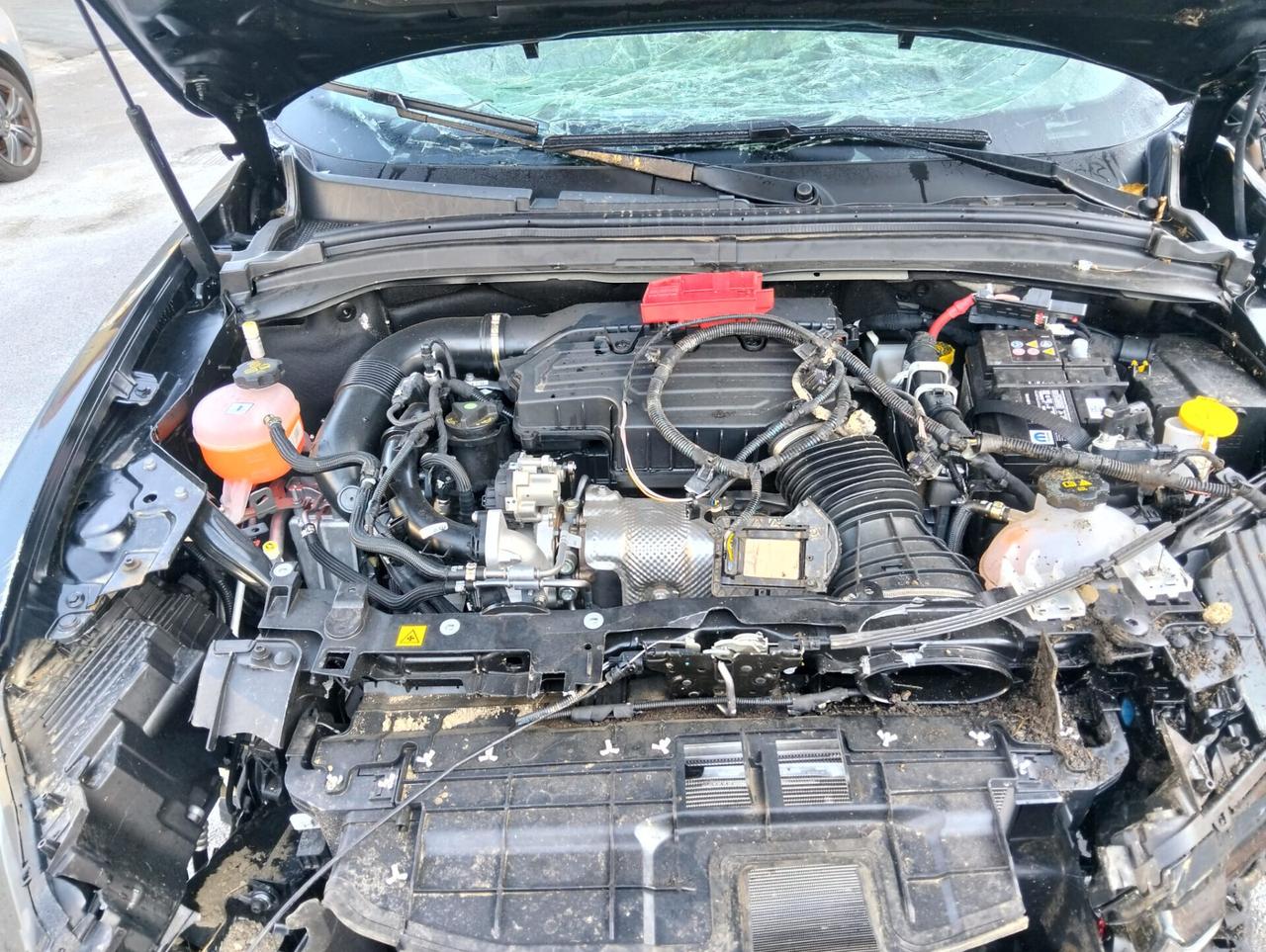 Alfa Romeo Tonale 1.5 160cv MHEV 2025 SINISTRATA