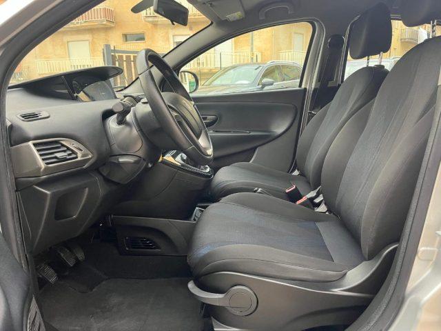 LANCIA Ypsilon 1.2 69 CV 5 porte Gold