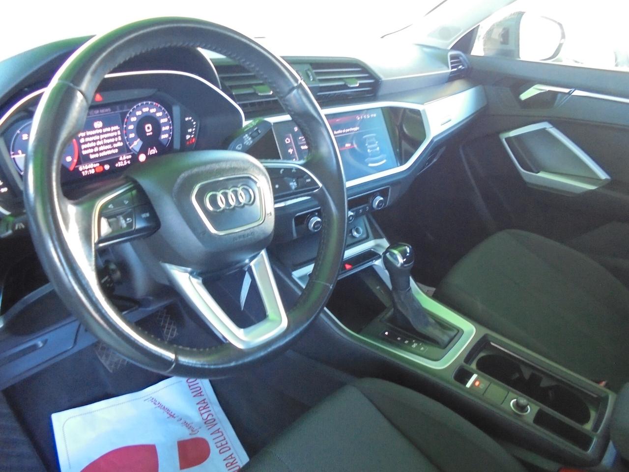 Audi Q3 35 TDI S tronic Business Advanced