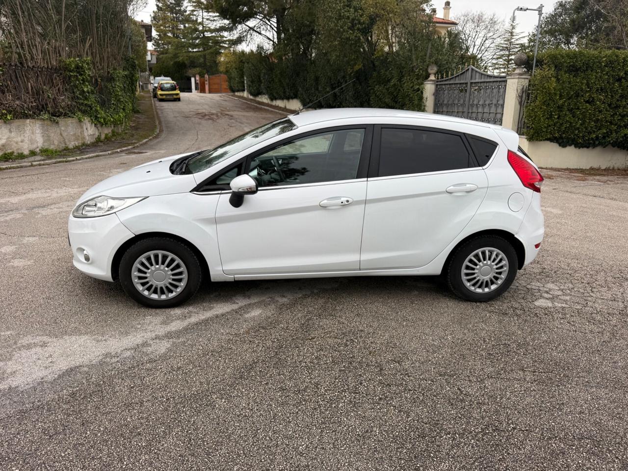 Ford Fiesta Diesel 1.4 TDCi euro5 NEOPATENTATI