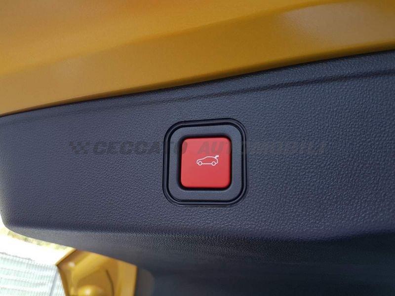 Jeep Avenger Avenger 1.2 turbo e-hybrid Summit fwd 100cv edct6