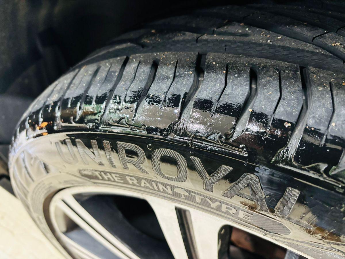 Land Rover Range Rover Sport 2.7 TDV6 SE