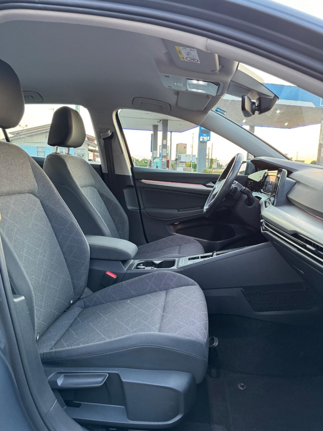 Volkswagen Golf 2.0 TDI 115 CV SCR Life