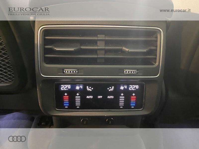 Audi Q8 50 3.0 tdi mhev sport quattro tiptronic