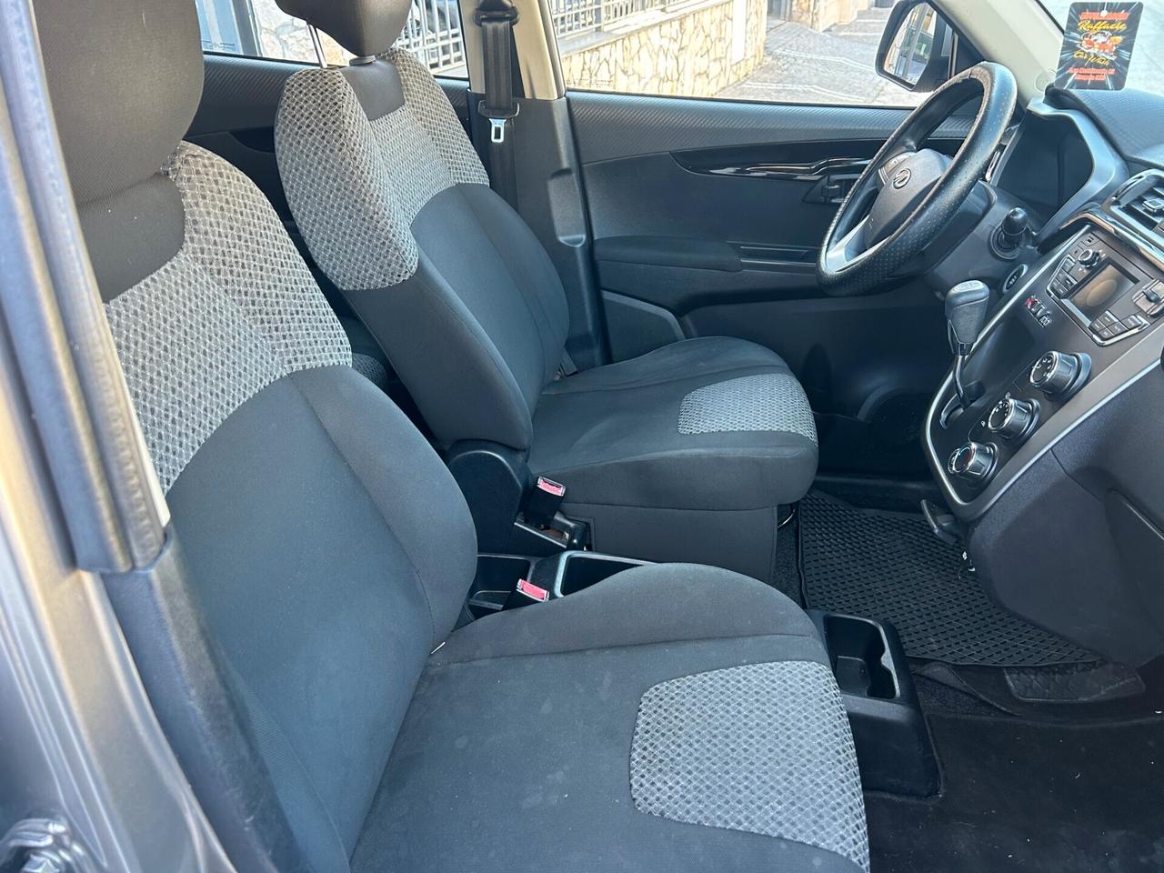 Mahindra KUV100 1.2 VVT M-Bifuel(GPL) K8