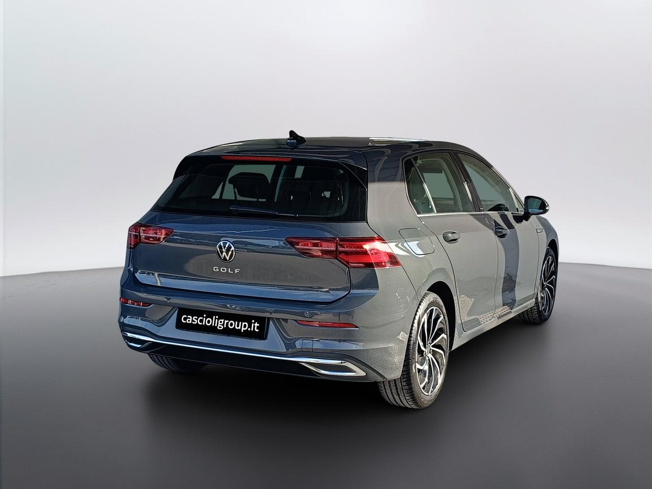 VOLKSWAGEN Golf VIII 2020 - Golf 2.0 tdi Style 150cv dsg