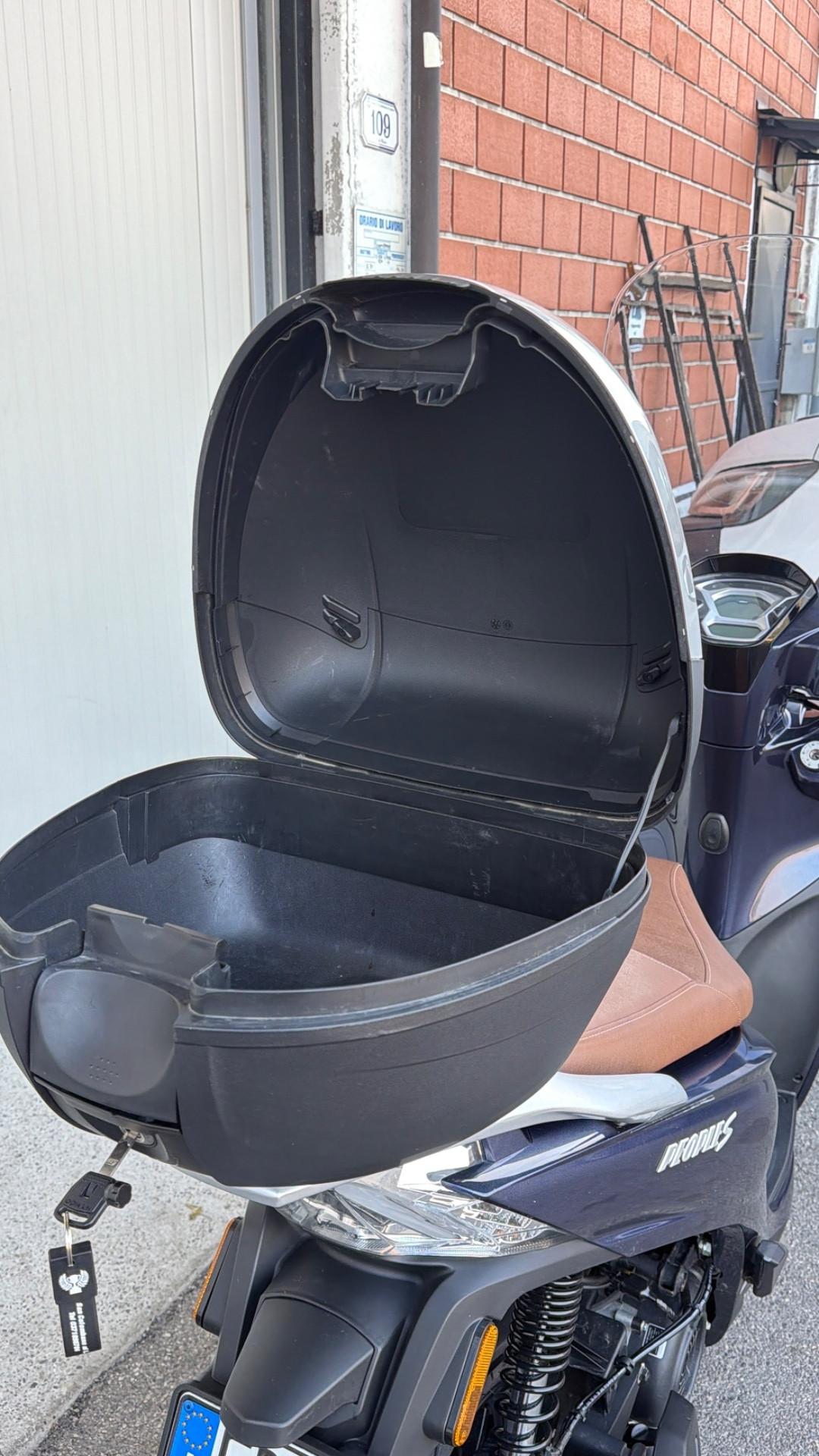 Kymco People 150 S