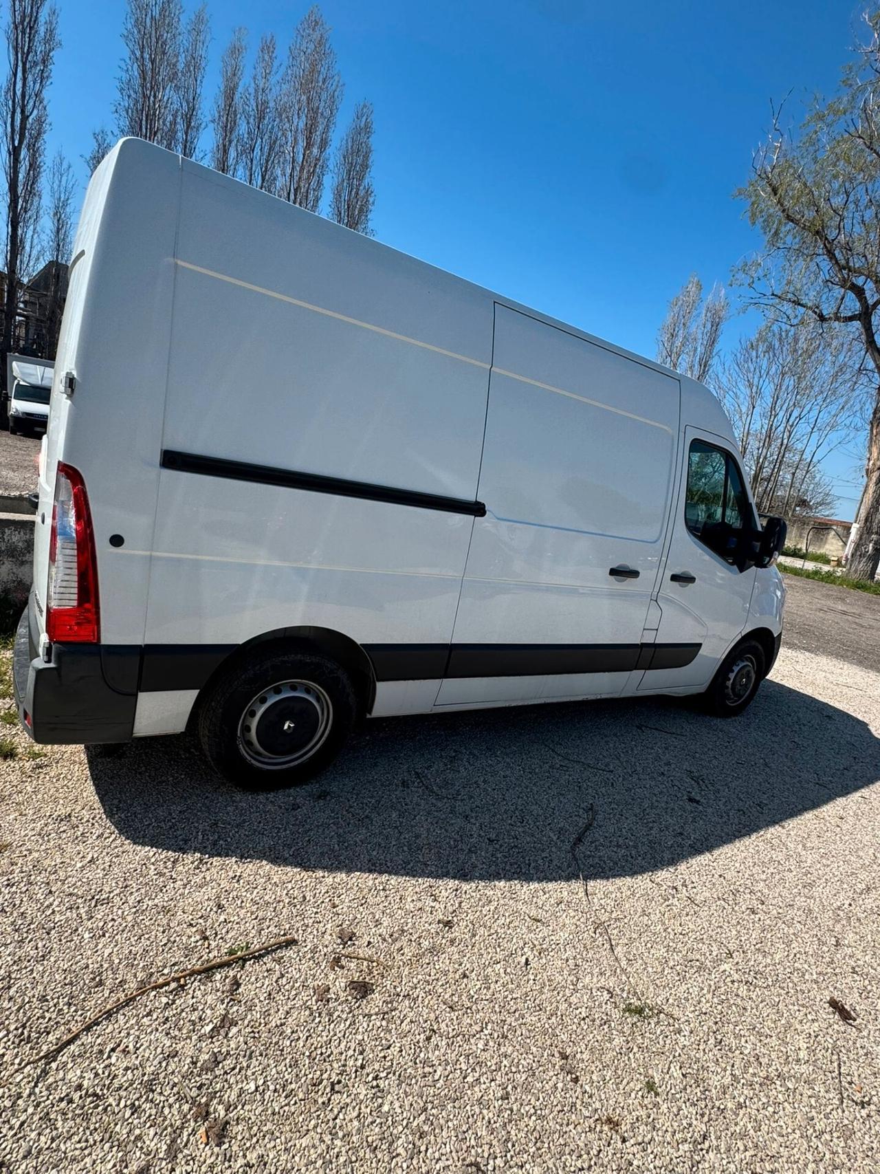 Renault Master T35 2.3 dCi/130 PM-TM Pianale Cabinato