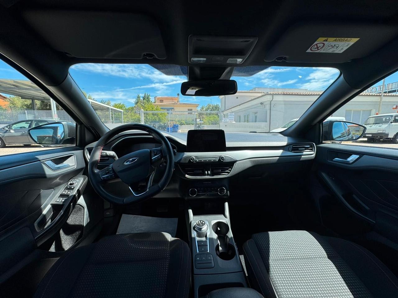 FORD FOCUS ST LINE-NEOPATENTATI