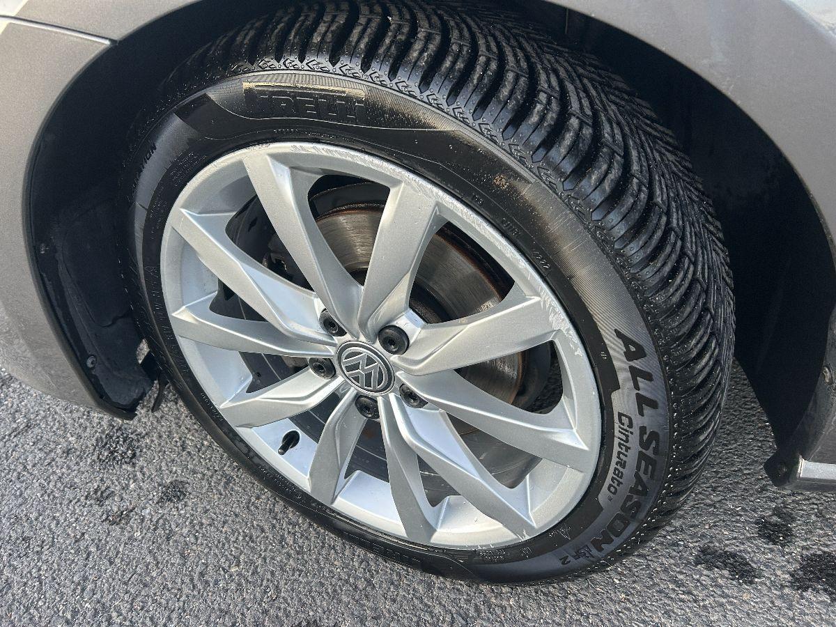 VOLKSWAGEN - Golf - 1.6 TDI 5p. Highline BlueMotion Technology