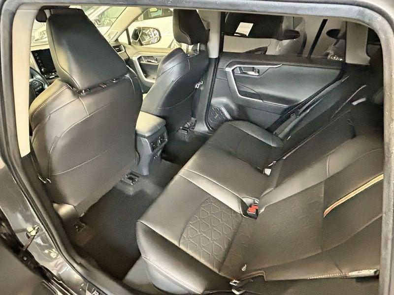 Toyota RAV4 Rav4 2.5 vvt-ie h Adventure awd-i 222cv e-cvt