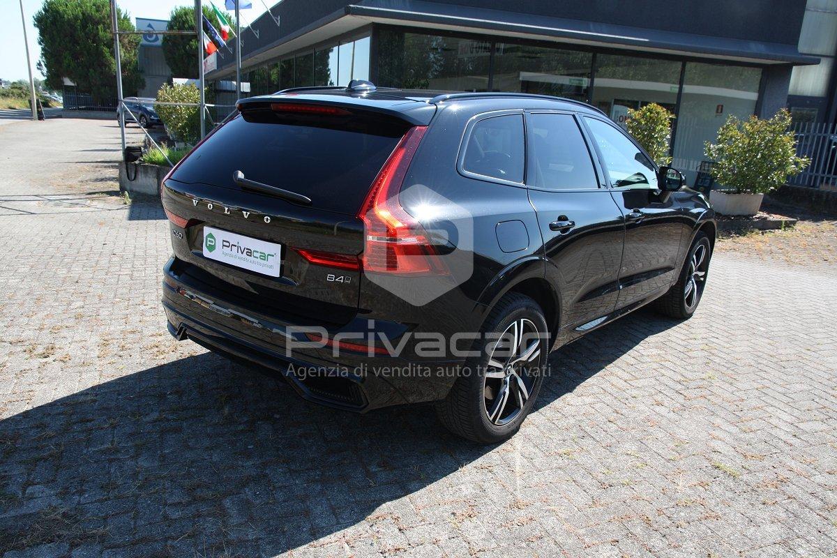 VOLVO XC60 B4 (d) AWD automatico Plus Dark