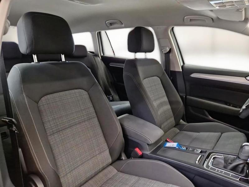 VOLKSWAGEN PASSAT VARIANT 2.0 TDI SCR EVO 90 KW BUSINESS DSG STATION WAGON