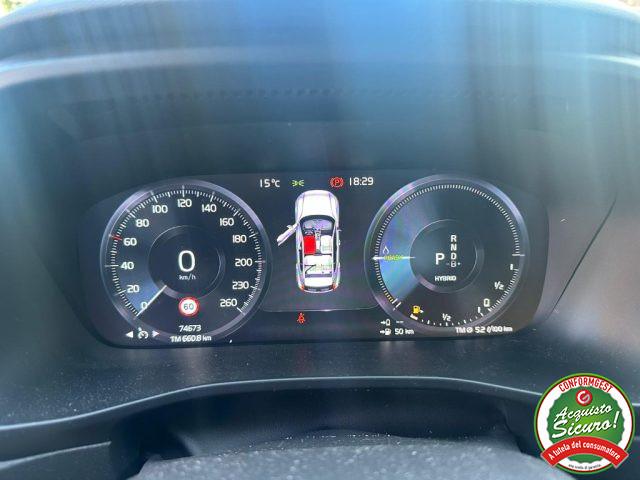 VOLVO XC40 T5 Recharge Plug-in Hybrid automatico Core