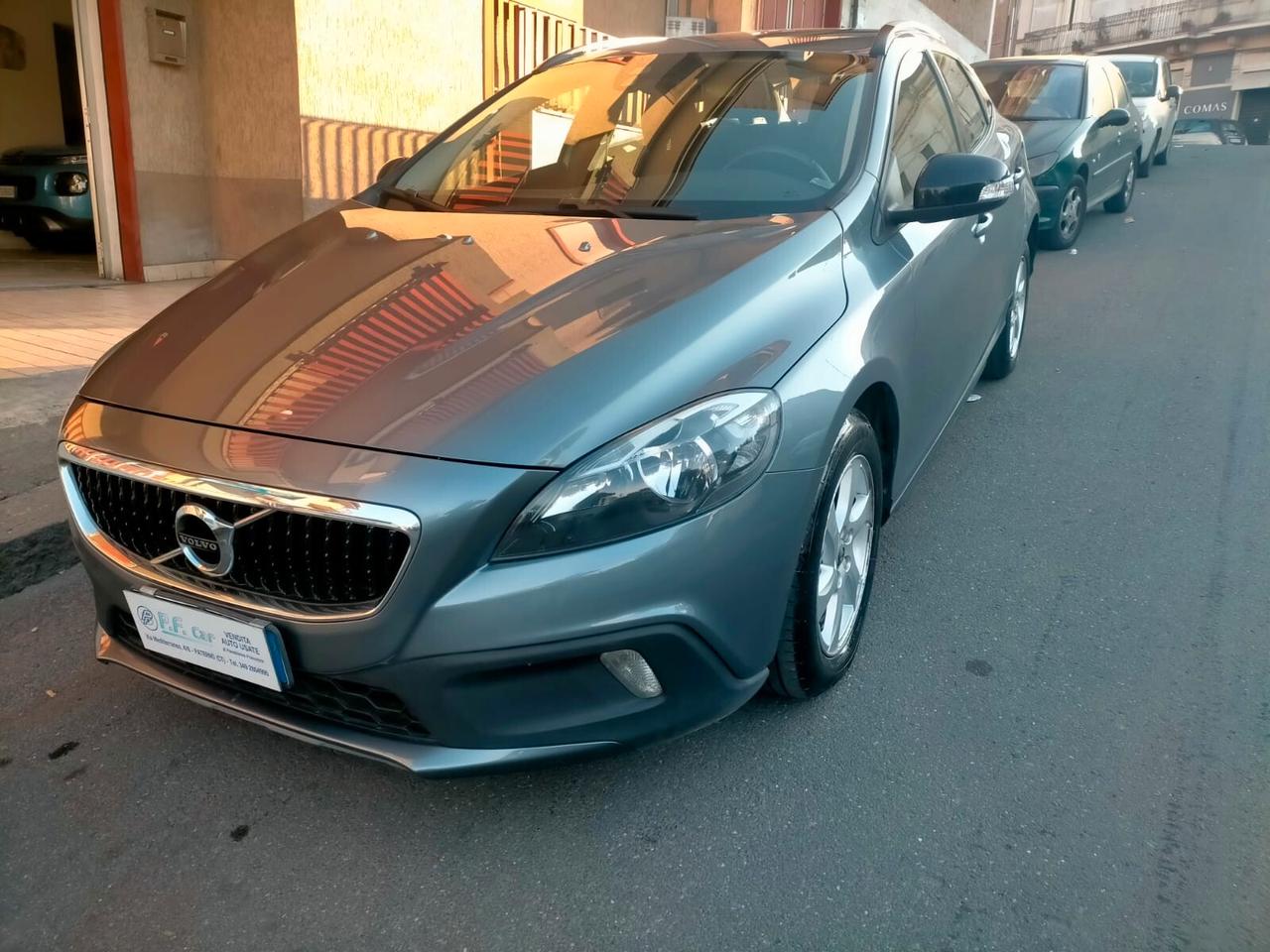 Volvo V40 Cross Country D2 Style Plus
