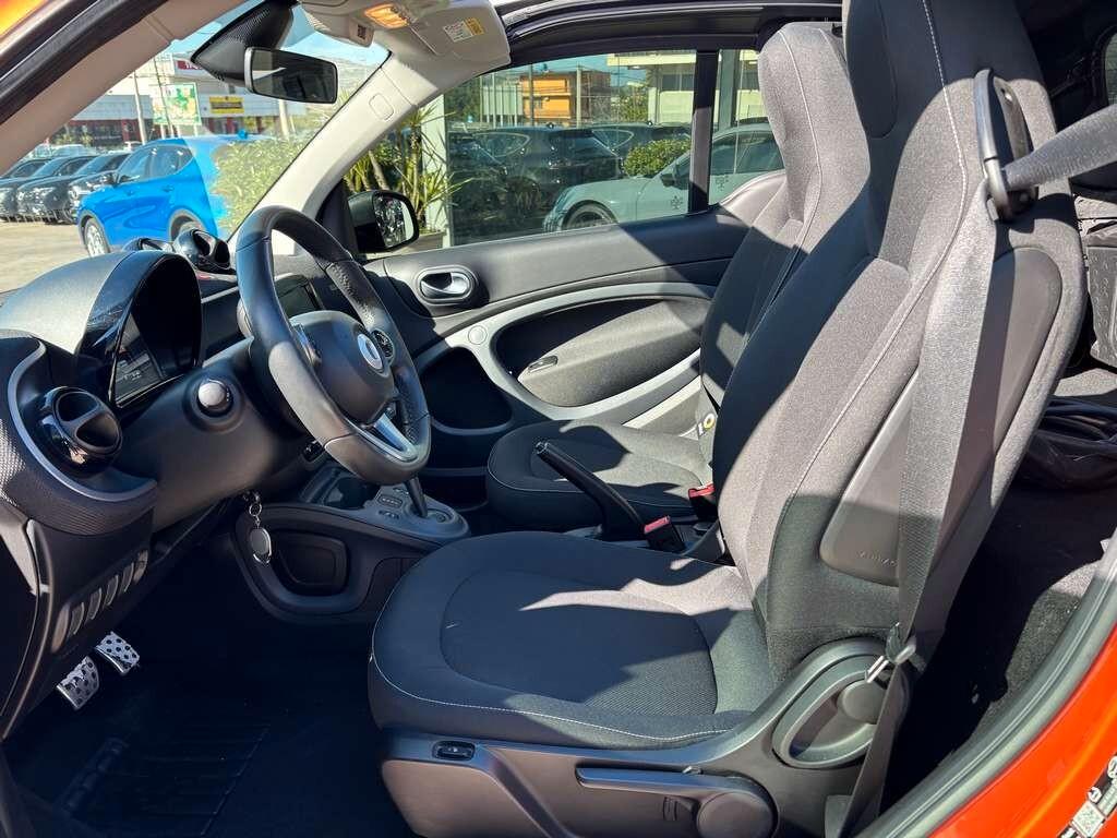 Smart ForTwo EQ cabrio Edition One 2020 / 22.000 Km tua a solo 109 euro al mese
