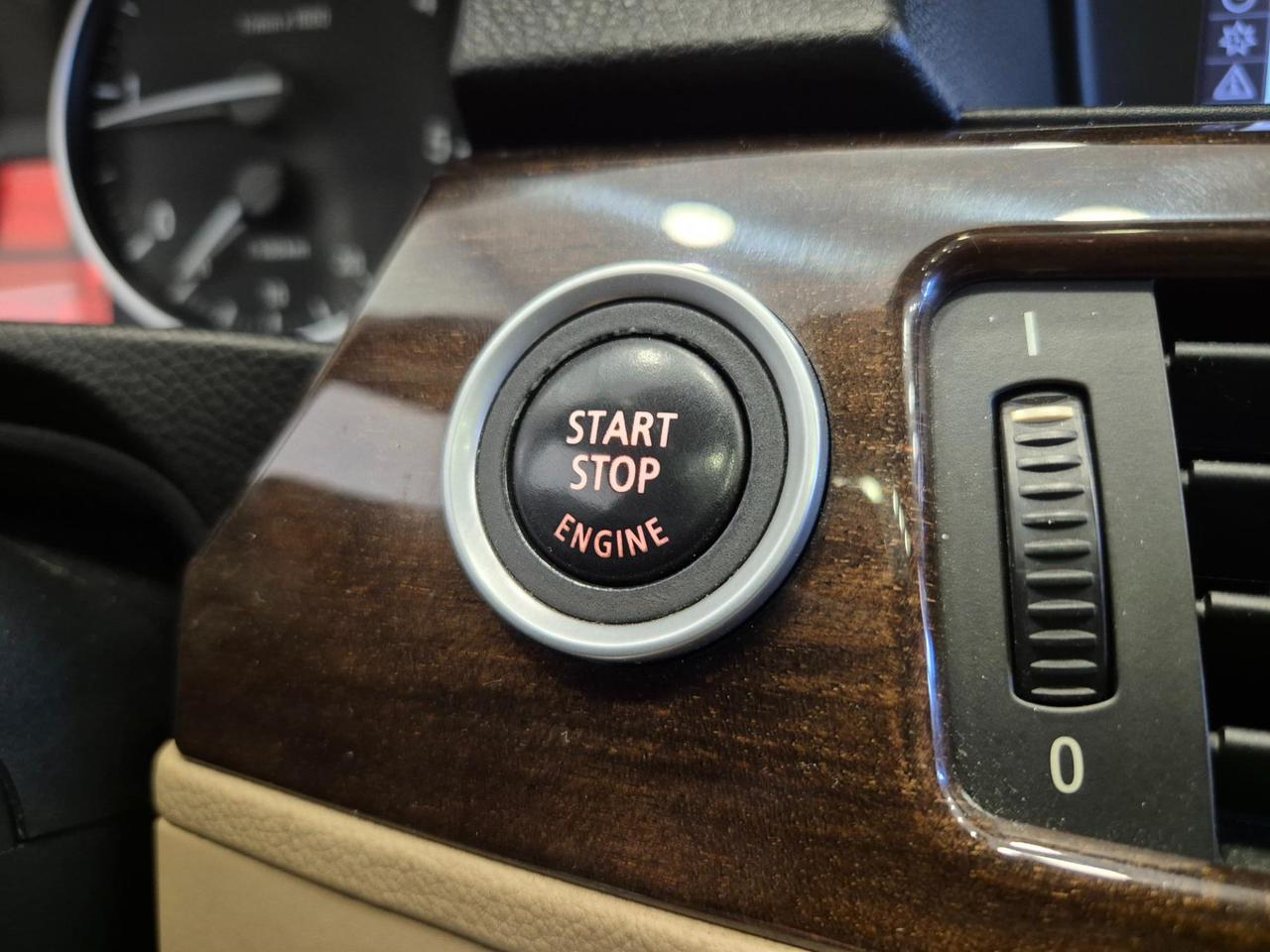 BMW 320 d Touring xdrive Futura - Sens. Park. - Tetto